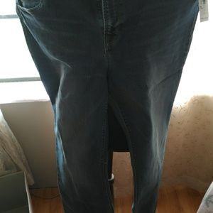 Jeans NWT